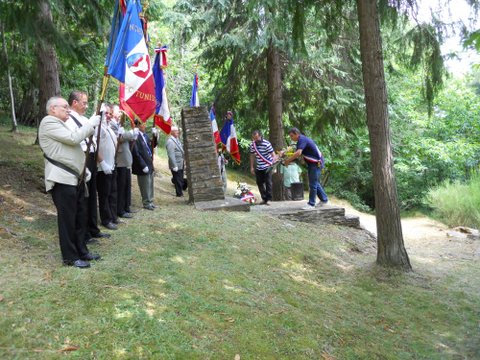  ceremonie stele 345