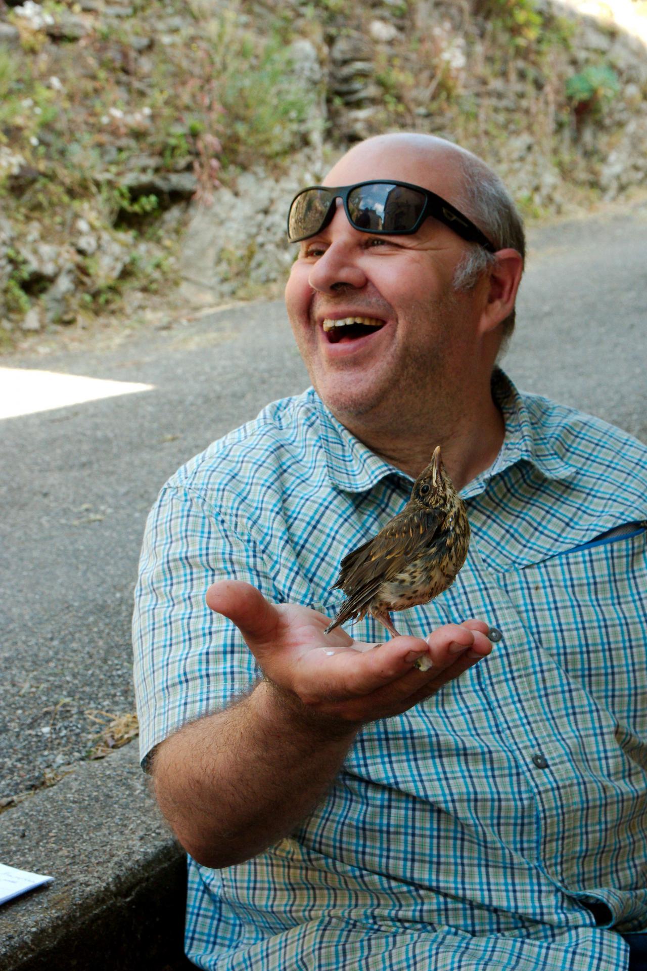 Jean-François et un oiseau