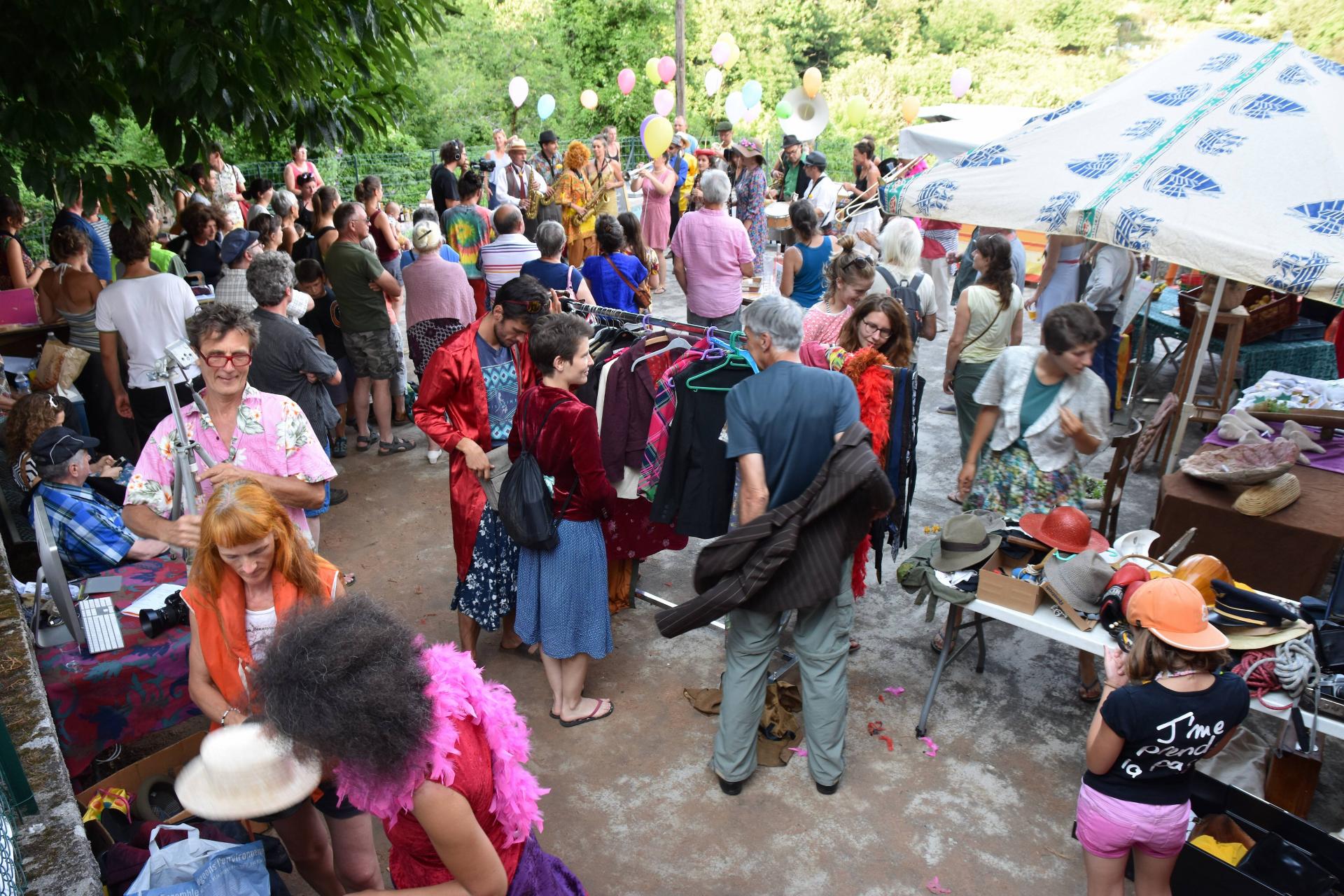 Marché Fanfare et Photos 2