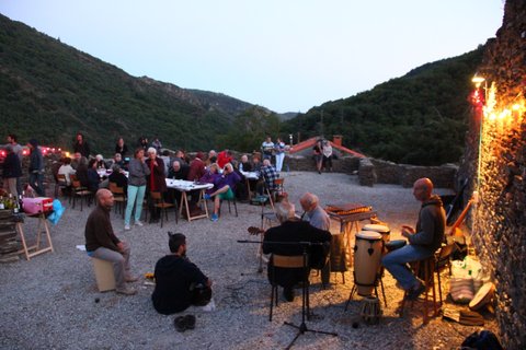 Repas à la tour 12