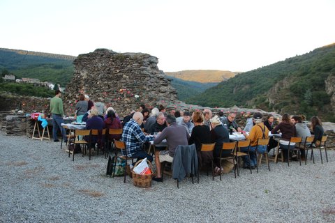 Repas à la tour 3