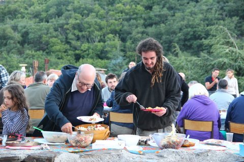 Repas à la tour 4