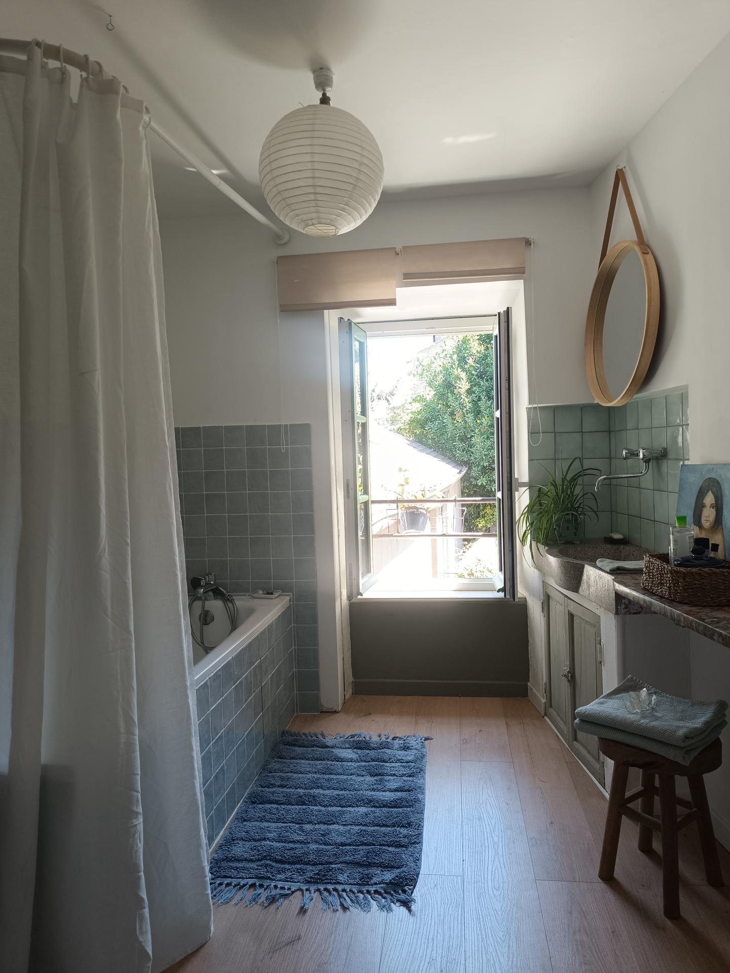 Salle de bain 1